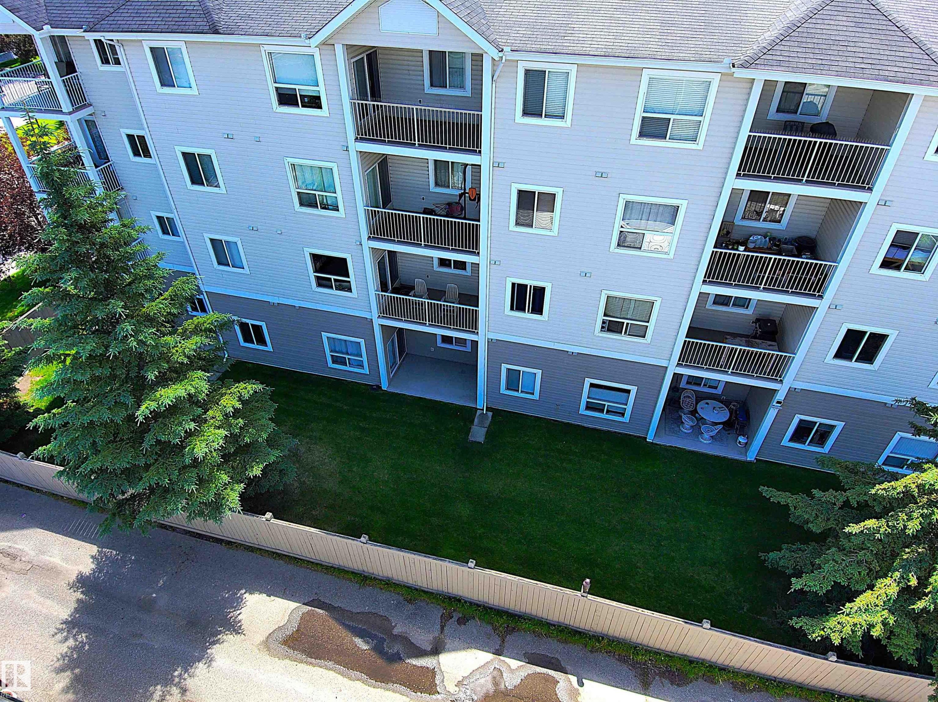 103 4310 33 Street, Stony Plain, AB
