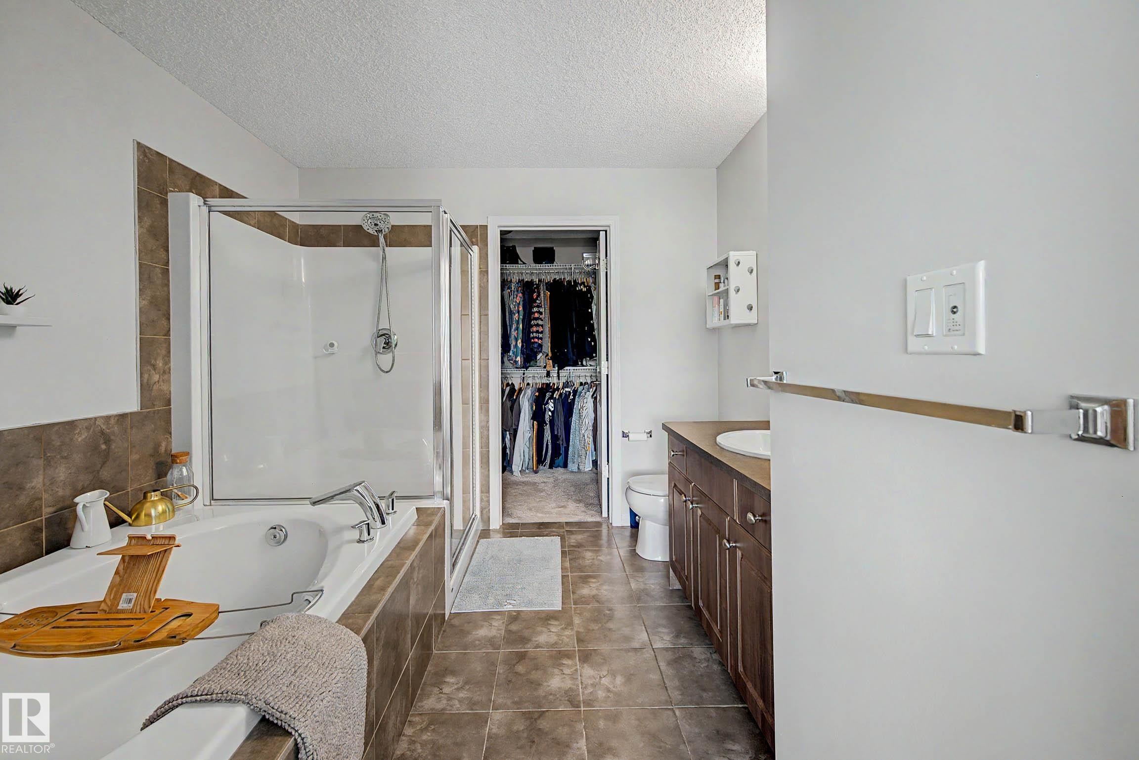 6107 176 Avenue, Edmonton, AB