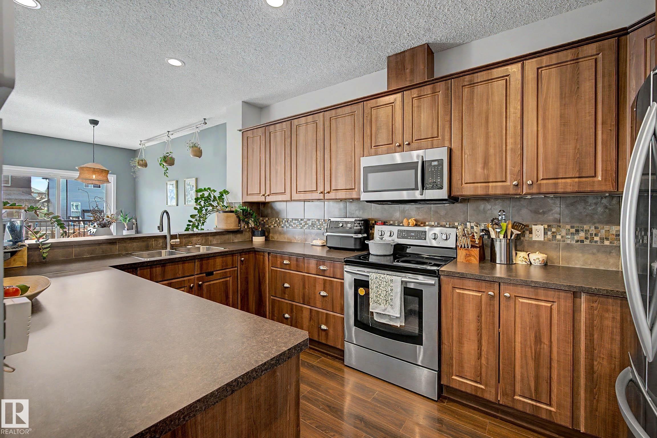6107 176 Avenue, Edmonton, AB