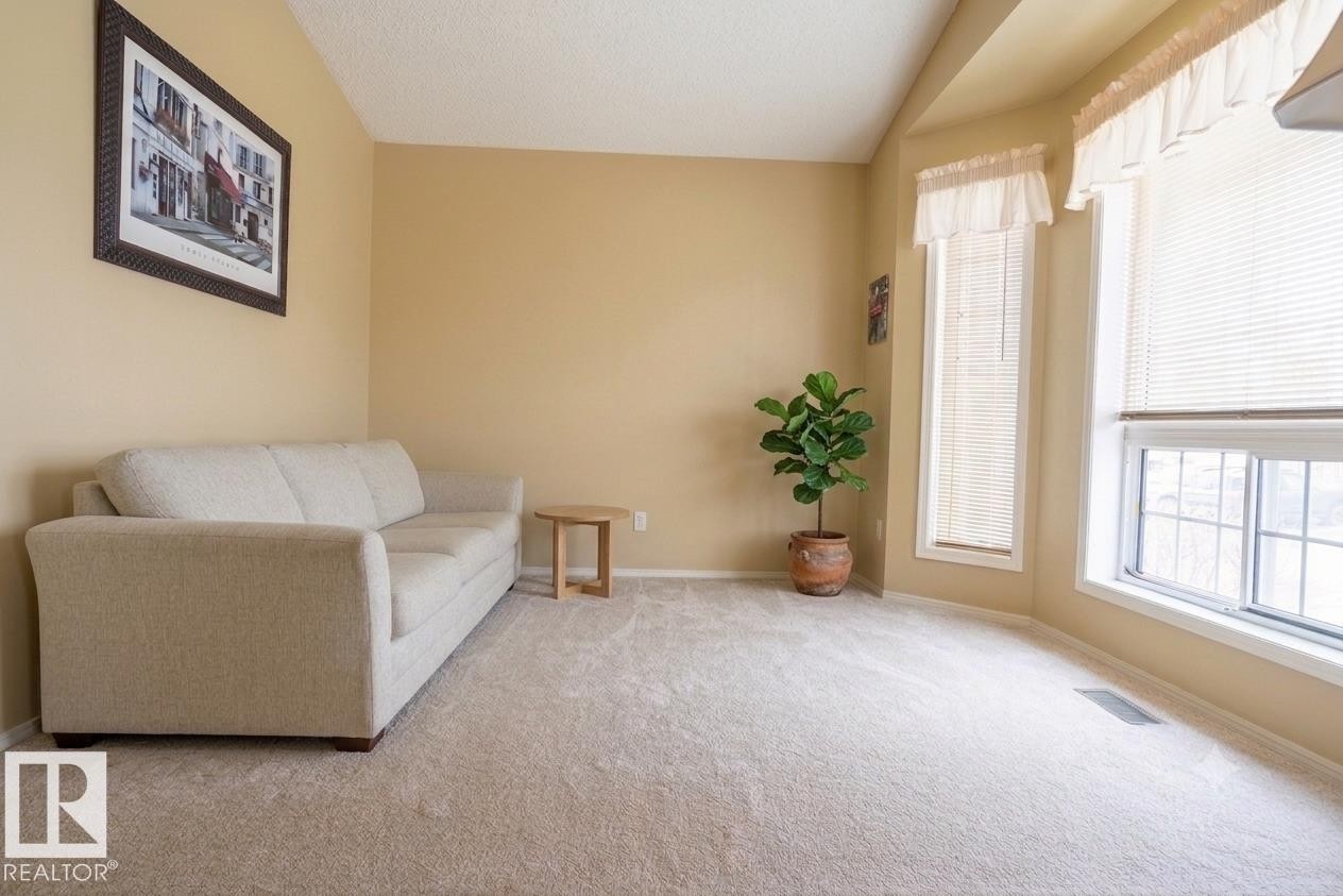 #48 3311 58 St Nw, Edmonton, AB - Indoor