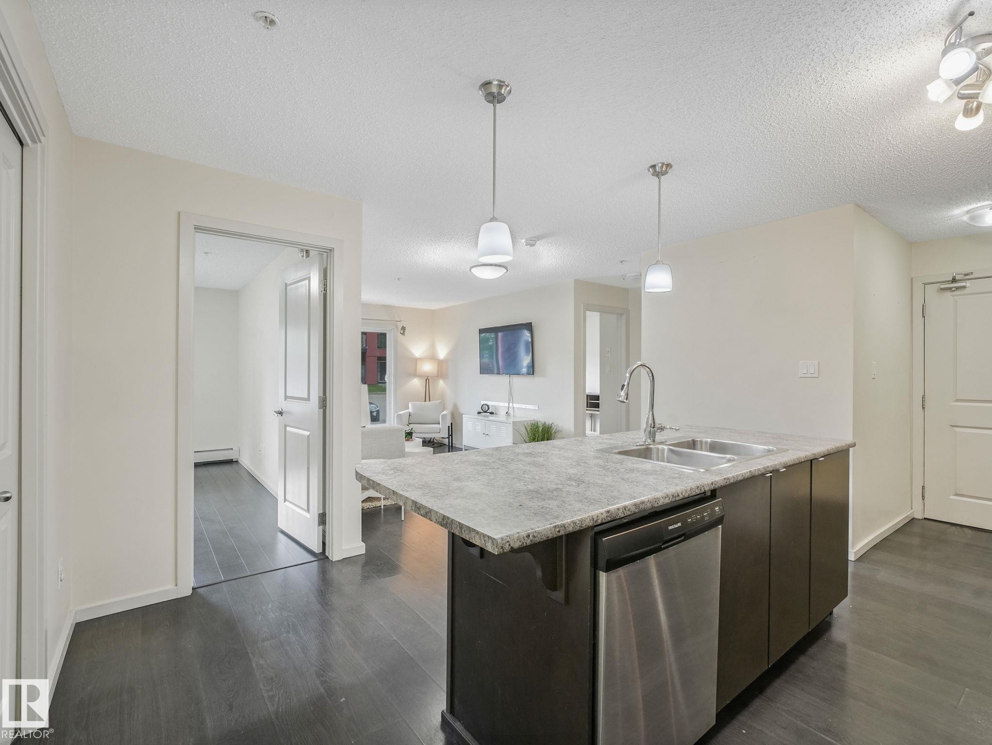 #119 344 Windermere Rd Sw, Edmonton, AB