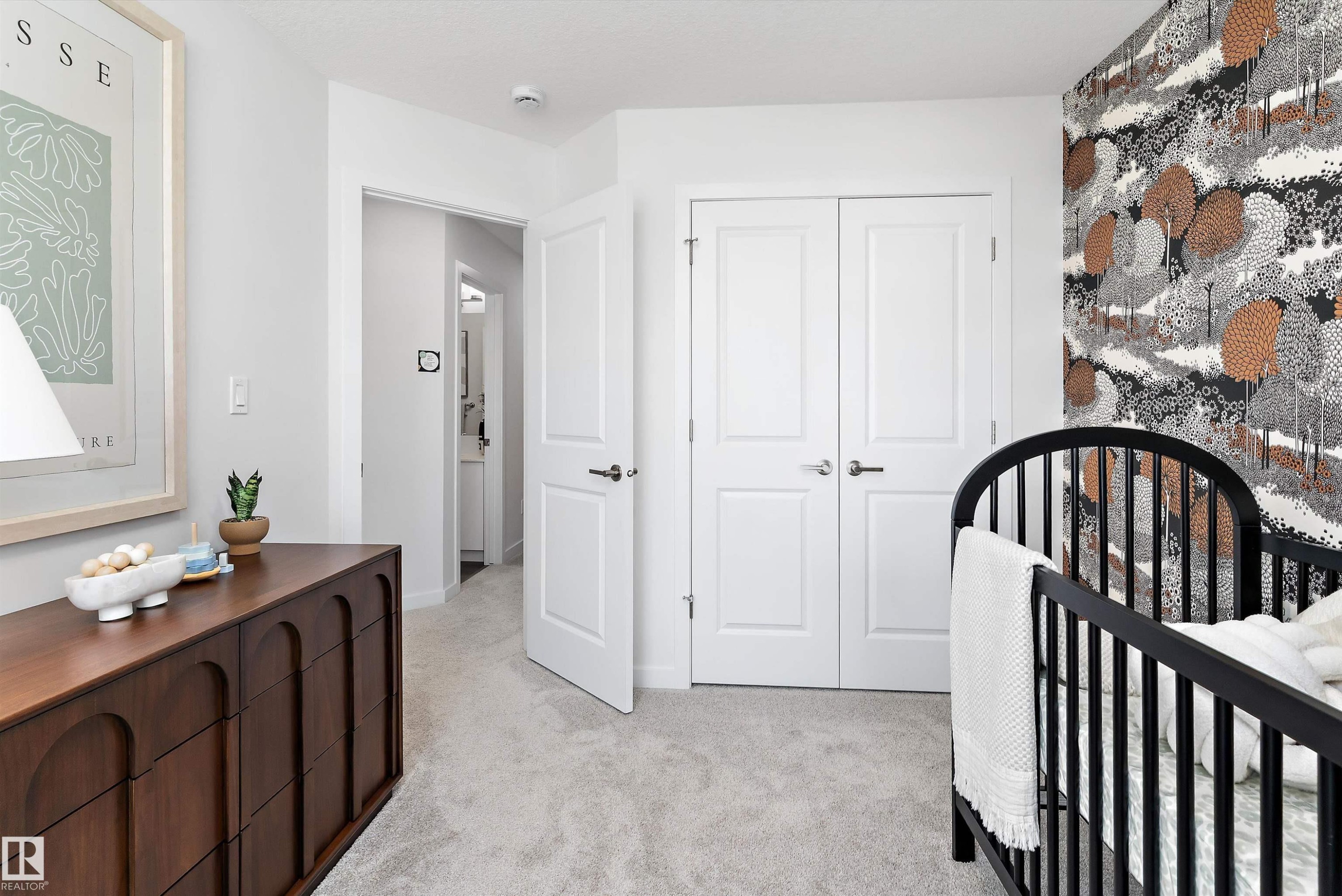 8907 Elves Loop Nw, Edmonton, AB - Indoor Photo Showing Bathroom