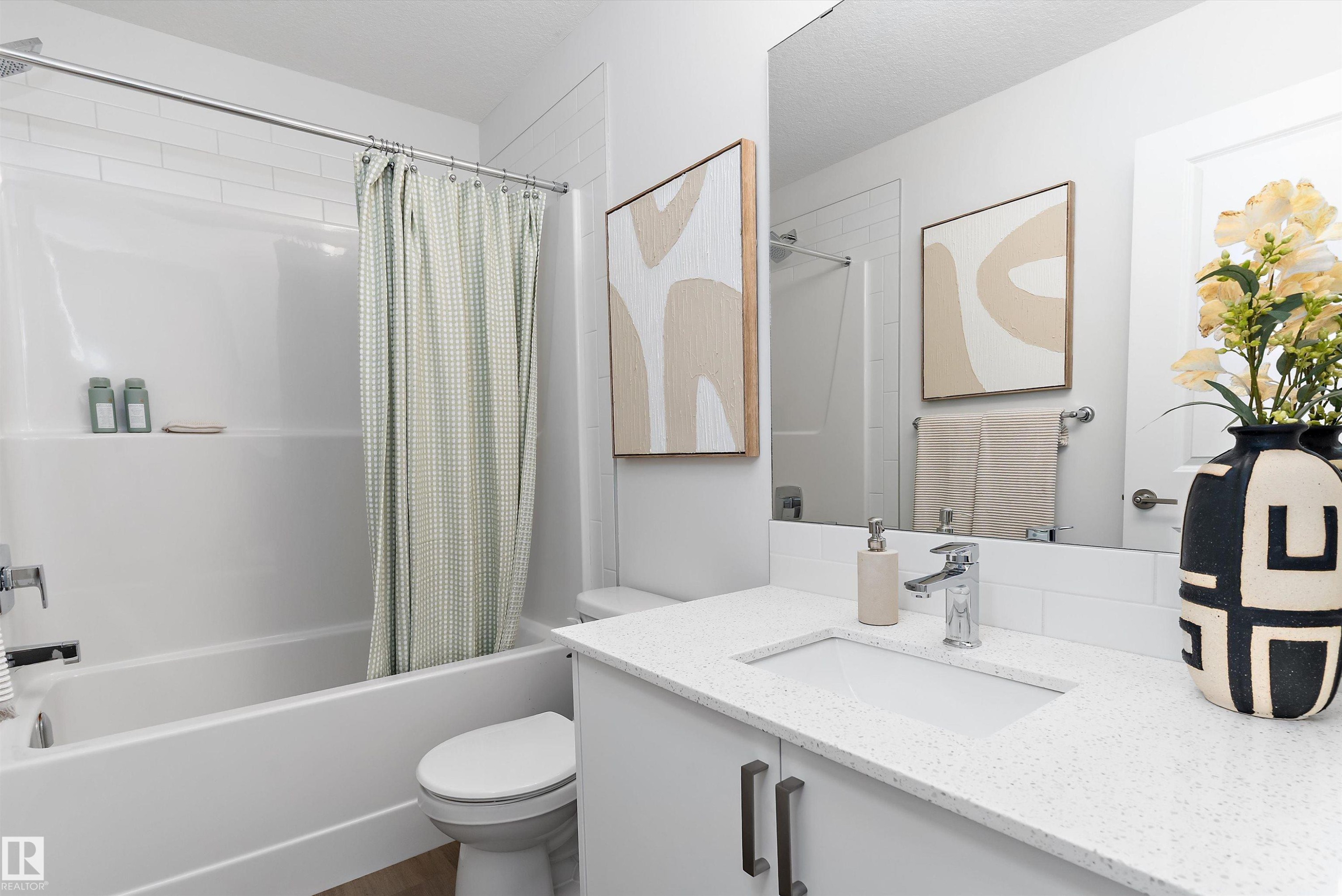 8907 Elves Loop Nw, Edmonton, AB - Indoor Photo Showing Laundry Room