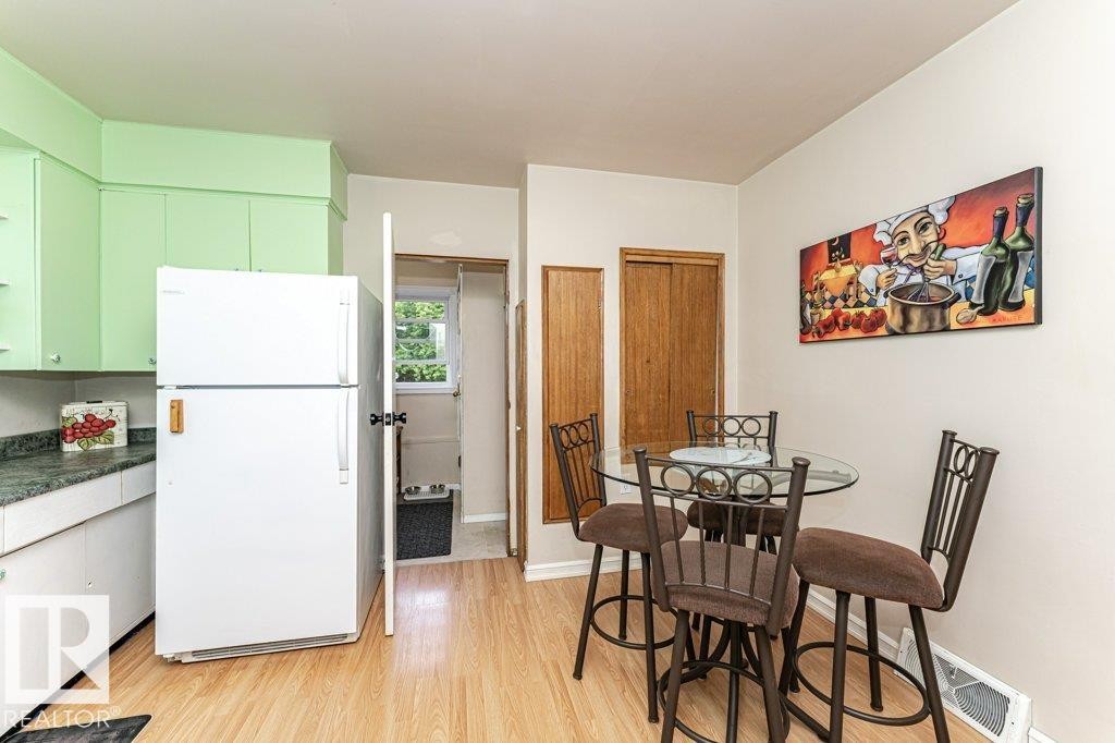 11544 71 Street, Edmonton, AB
