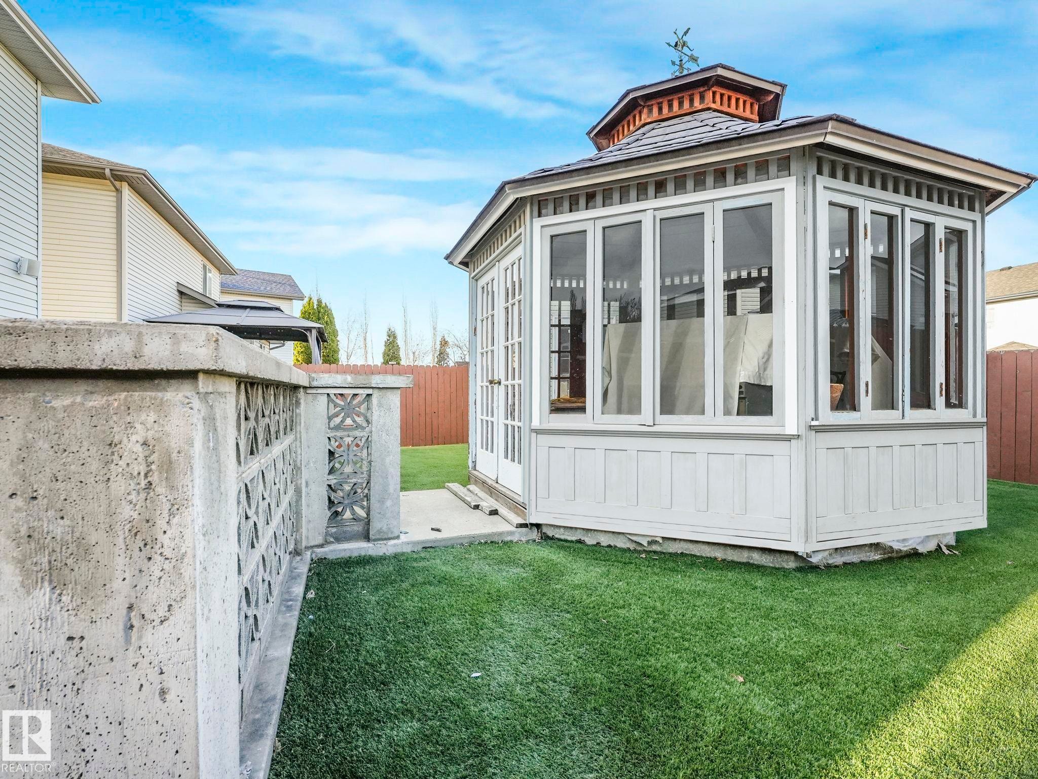 16237 129A Street Nw, Edmonton, AB - Outdoor