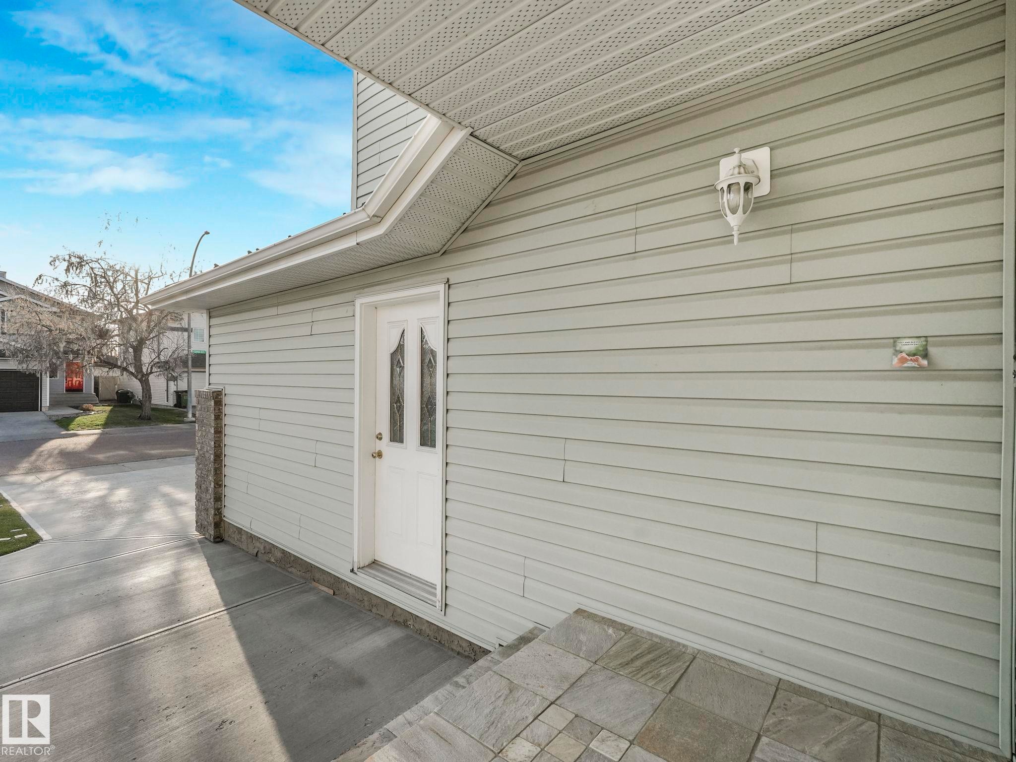 16237 129A Street Nw, Edmonton, AB - Outdoor With Exterior