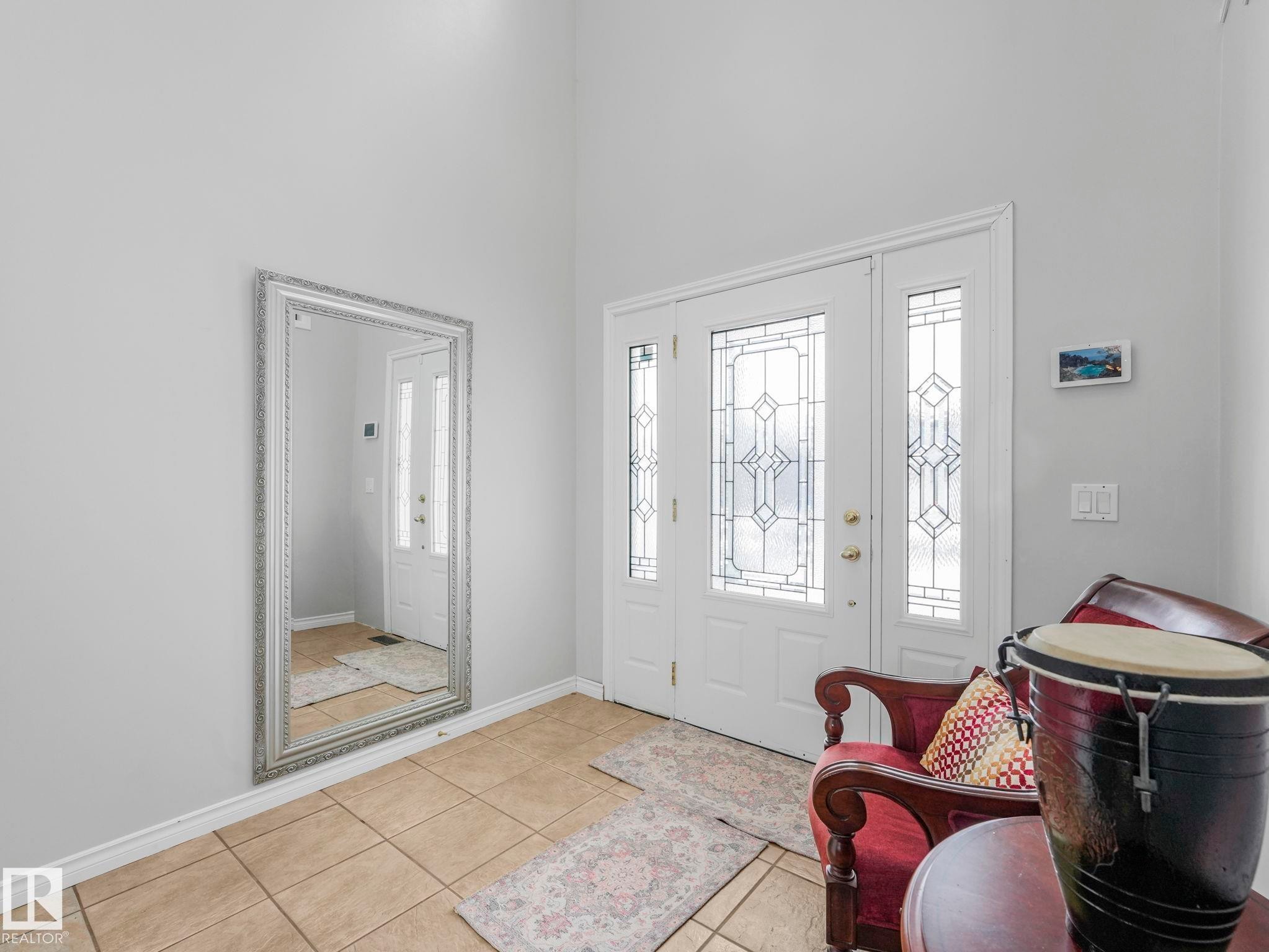16237 129A Street Nw, Edmonton, AB - Indoor Photo Showing Other Room