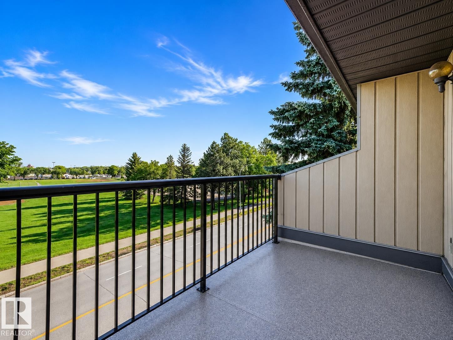 403 11115 74 Street, Edmonton, AB