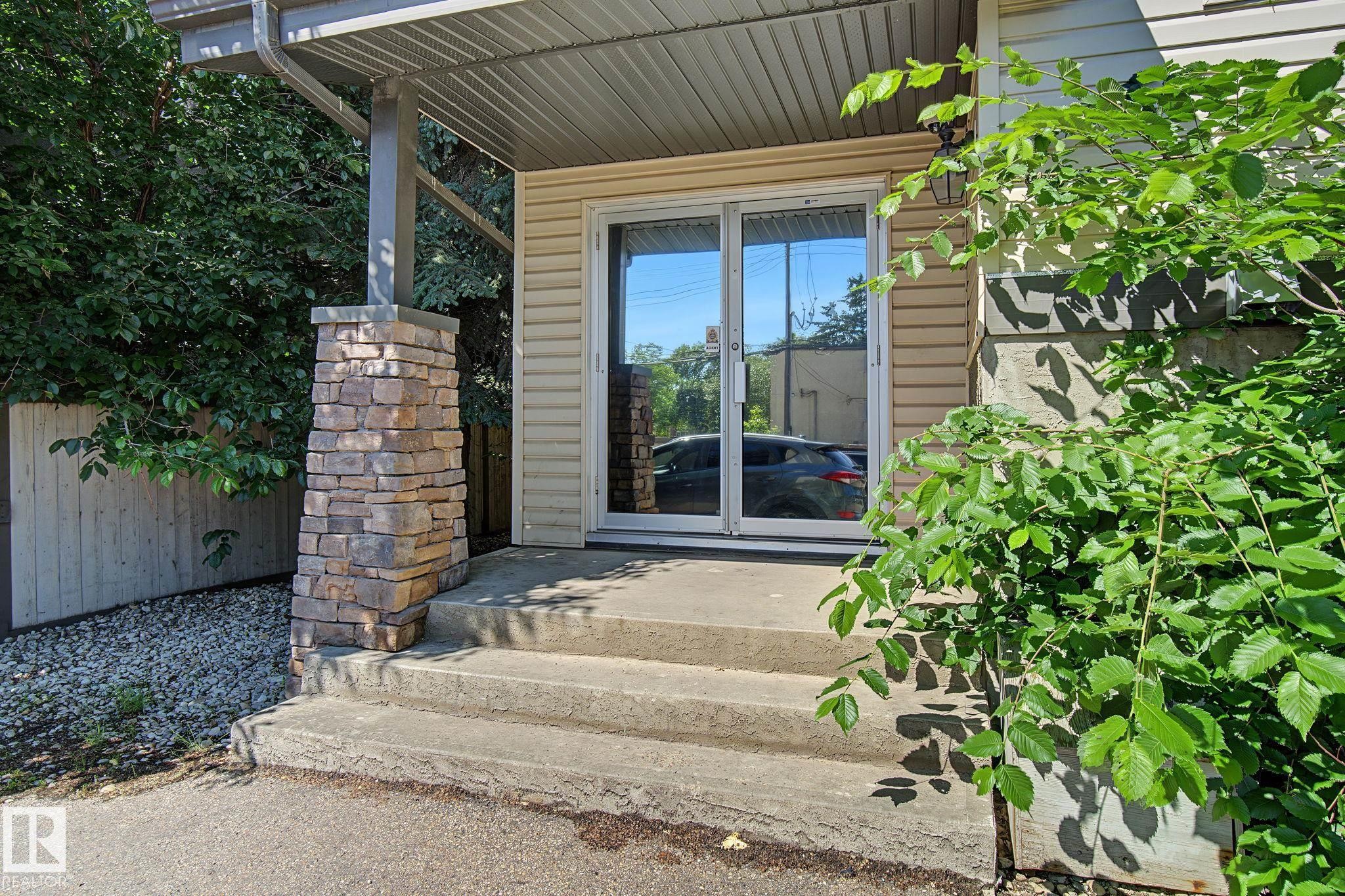 202 11935 106St, Edmonton, AB