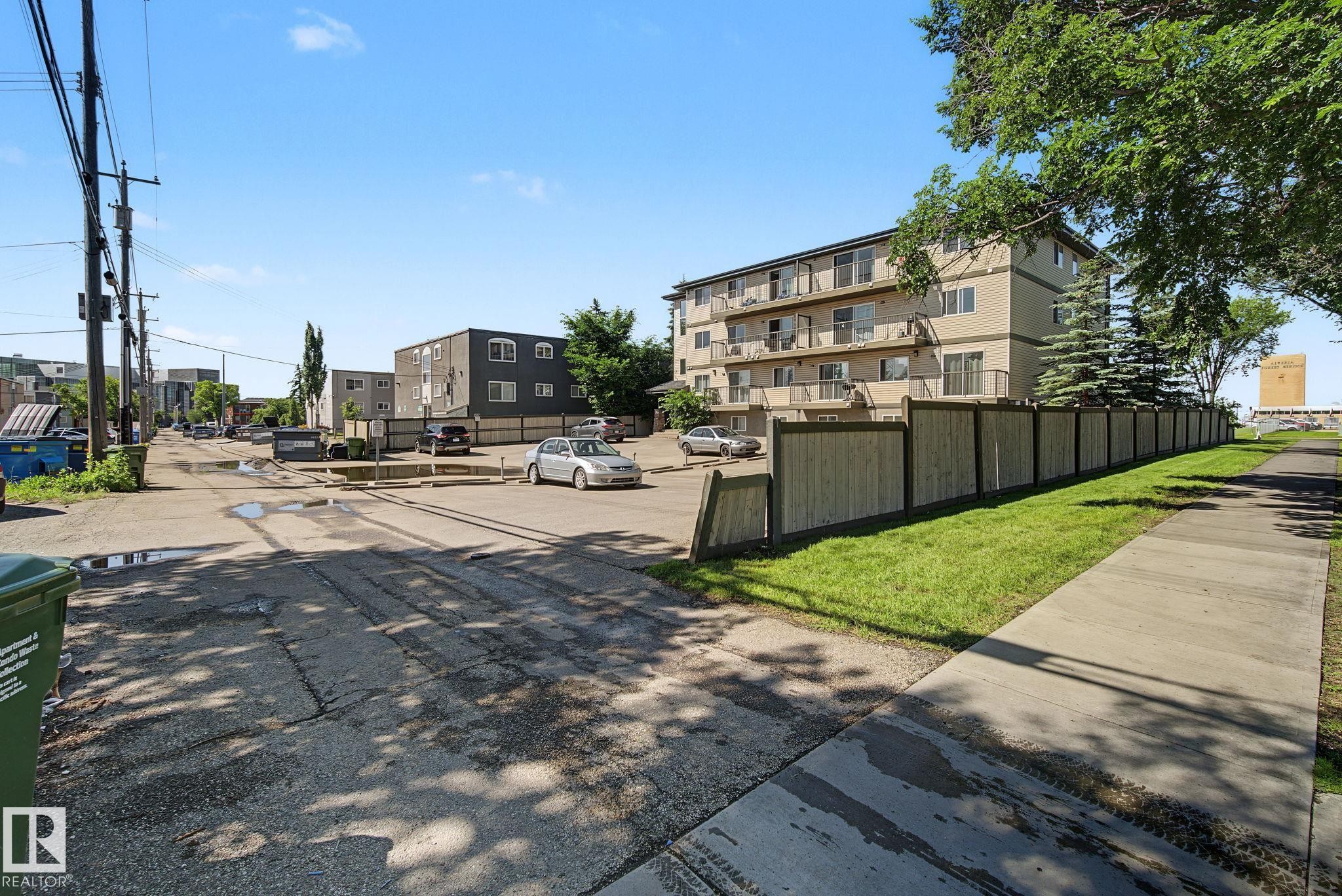 202 11935 106St, Edmonton, AB