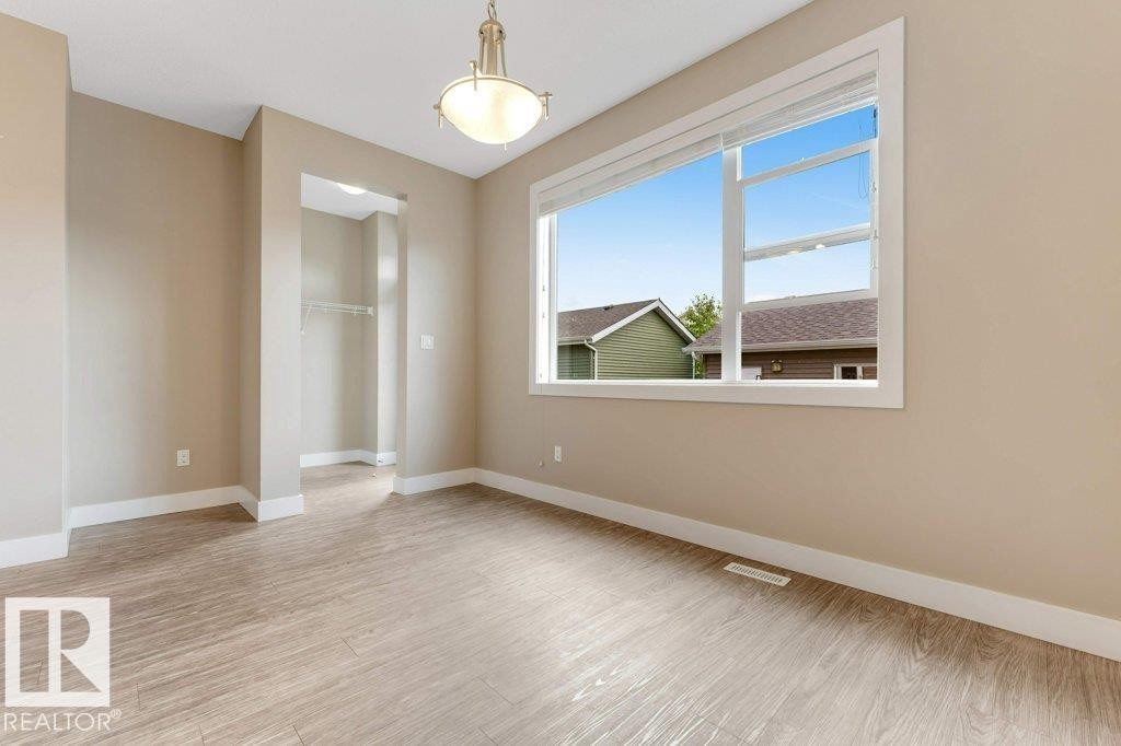 2122 24 Street, Edmonton, AB