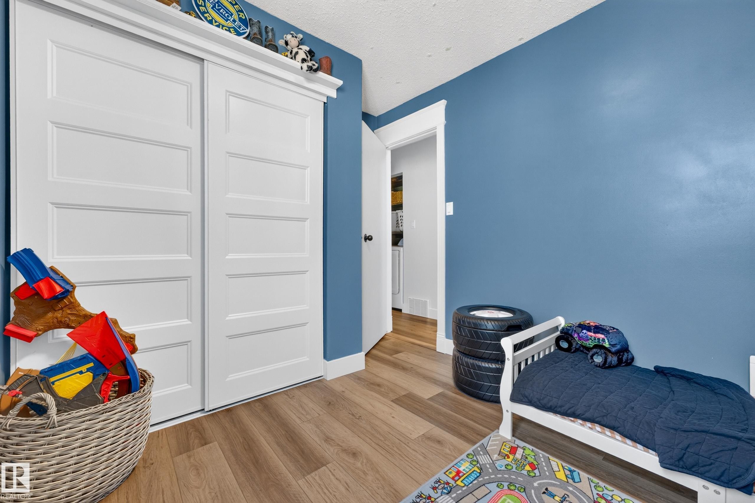 111 Lancaster Terrace, Edmonton, AB
