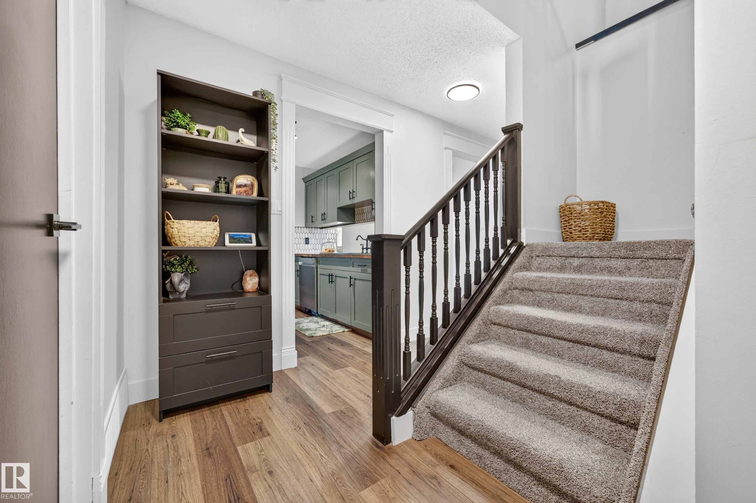 111 Lancaster Terrace, Edmonton, AB