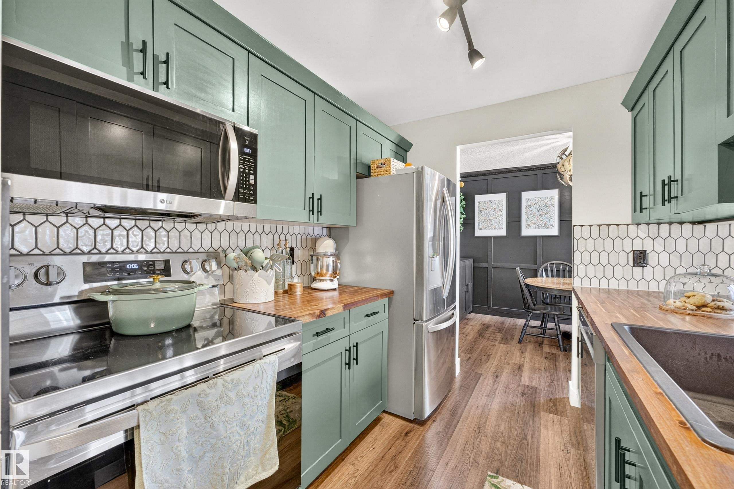 111 Lancaster Terrace, Edmonton, AB