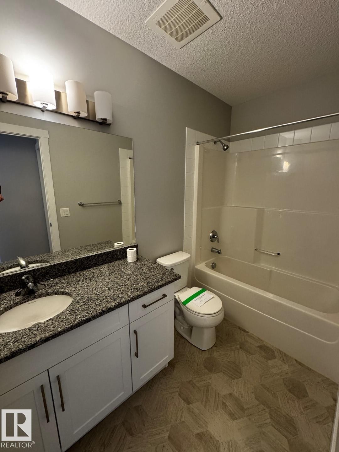405 3670 139 Avenue, Edmonton, AB