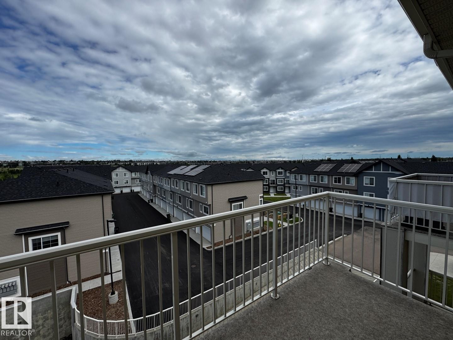 405 3670 139 Avenue, Edmonton, AB