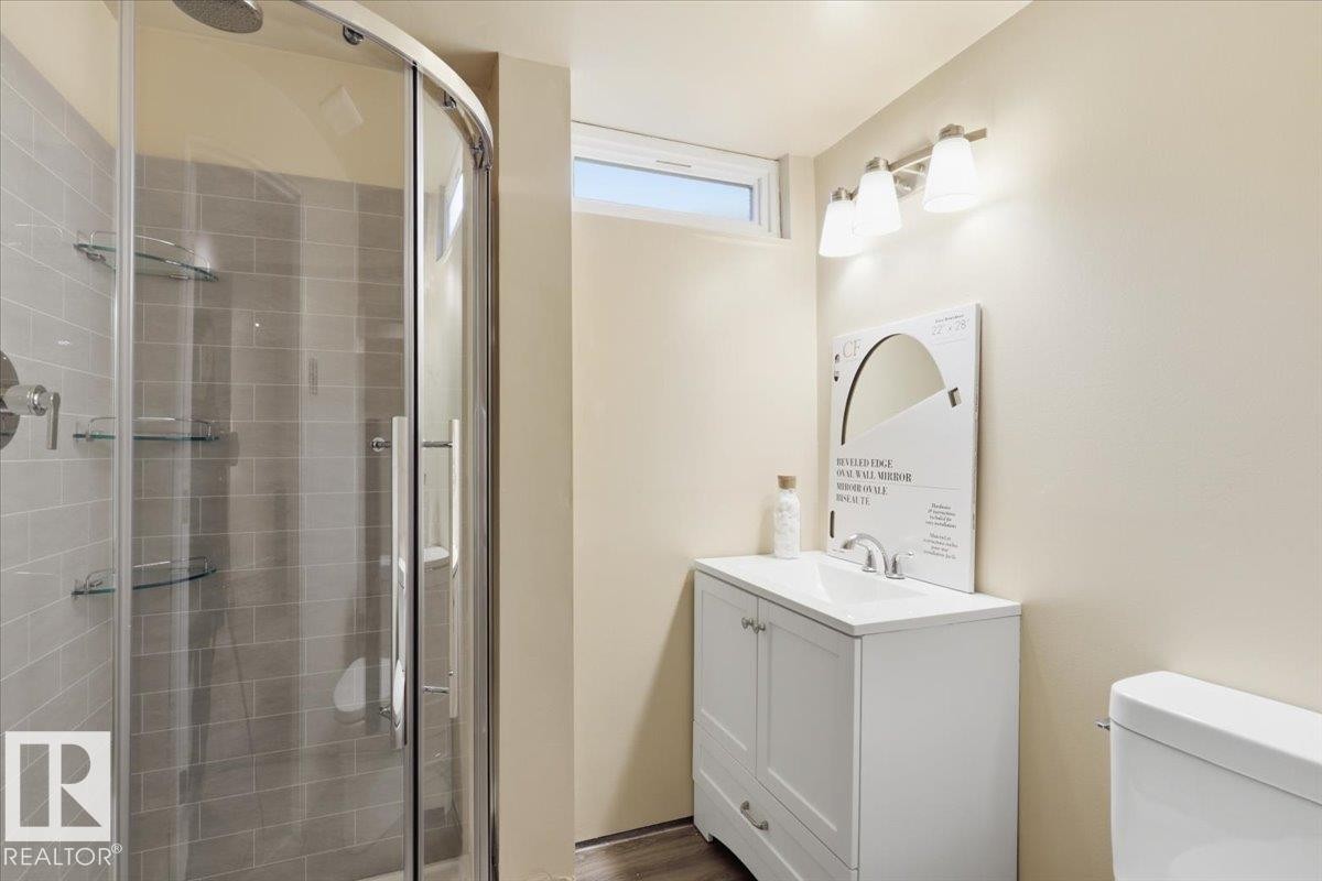 5103 48 Avenue, Thorsby, AB - Indoor Photo Showing Bathroom