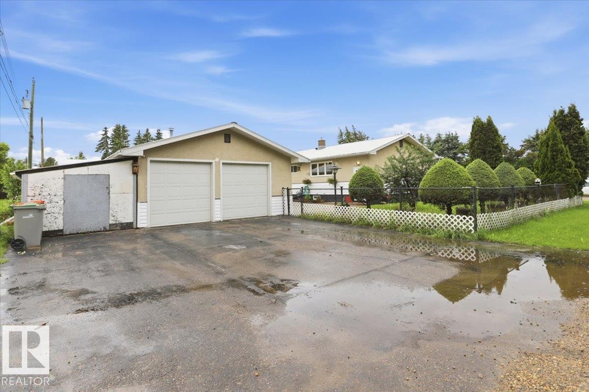 5103 48 Avenue, Thorsby, AB - Outdoor