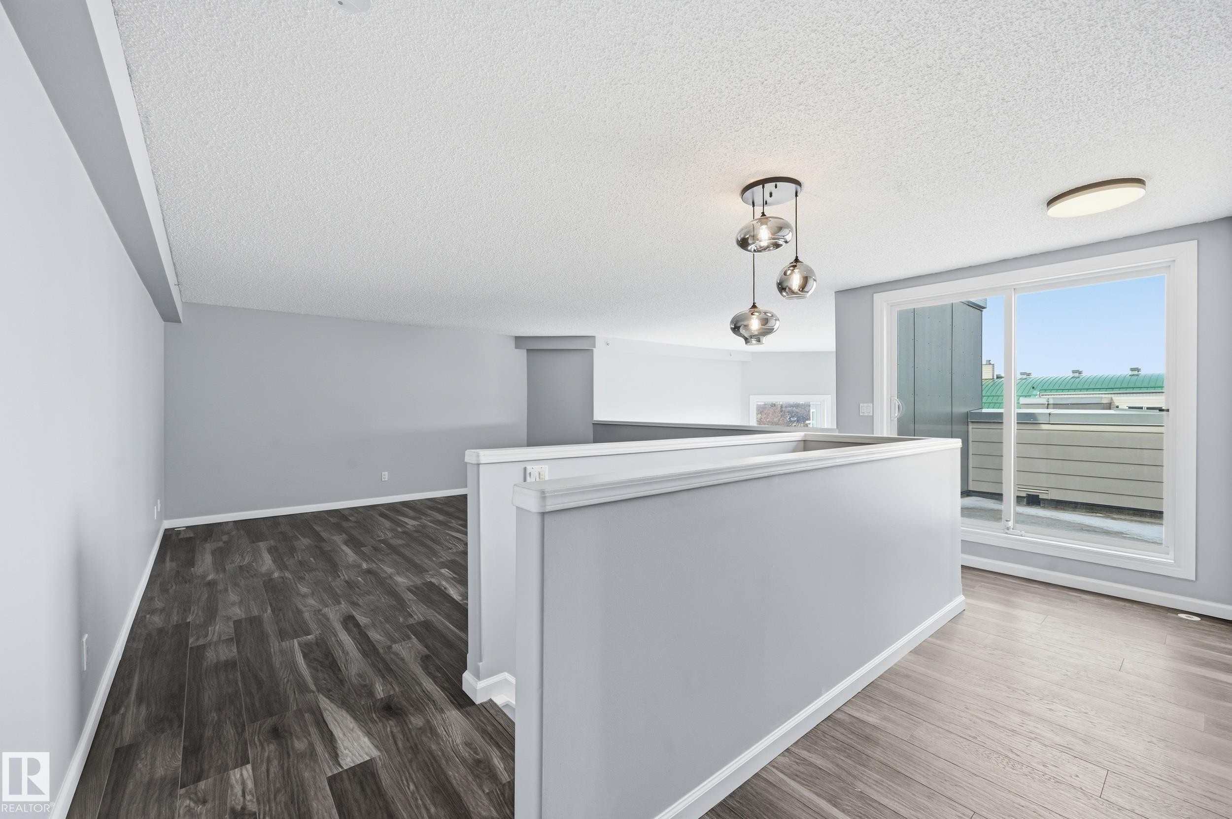 7905 96 Street Nw, Edmonton, AB - Indoor Photo Showing Other Room