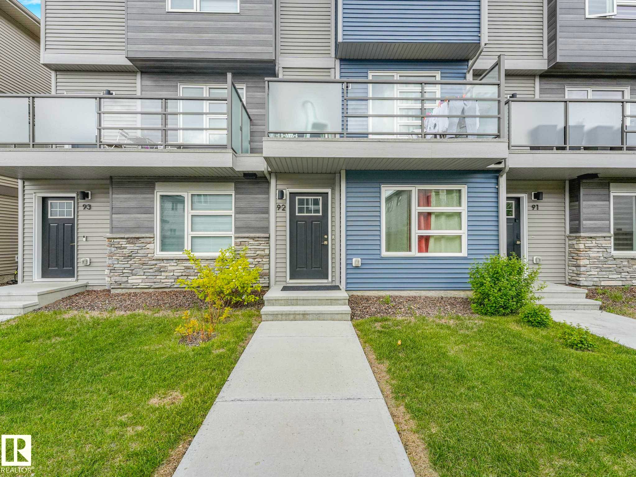 #92 17635 58 St Nw, Edmonton, AB - Outdoor With Balcony With Facade