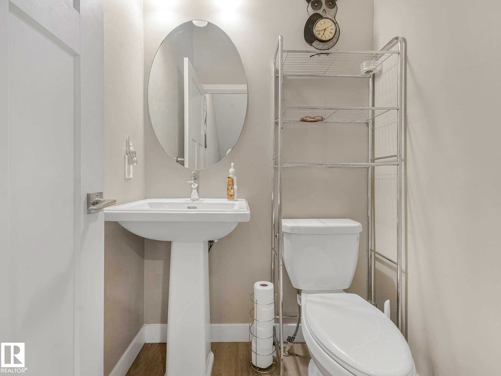 #92 17635 58 St Nw, Edmonton, AB - Indoor Photo Showing Bathroom
