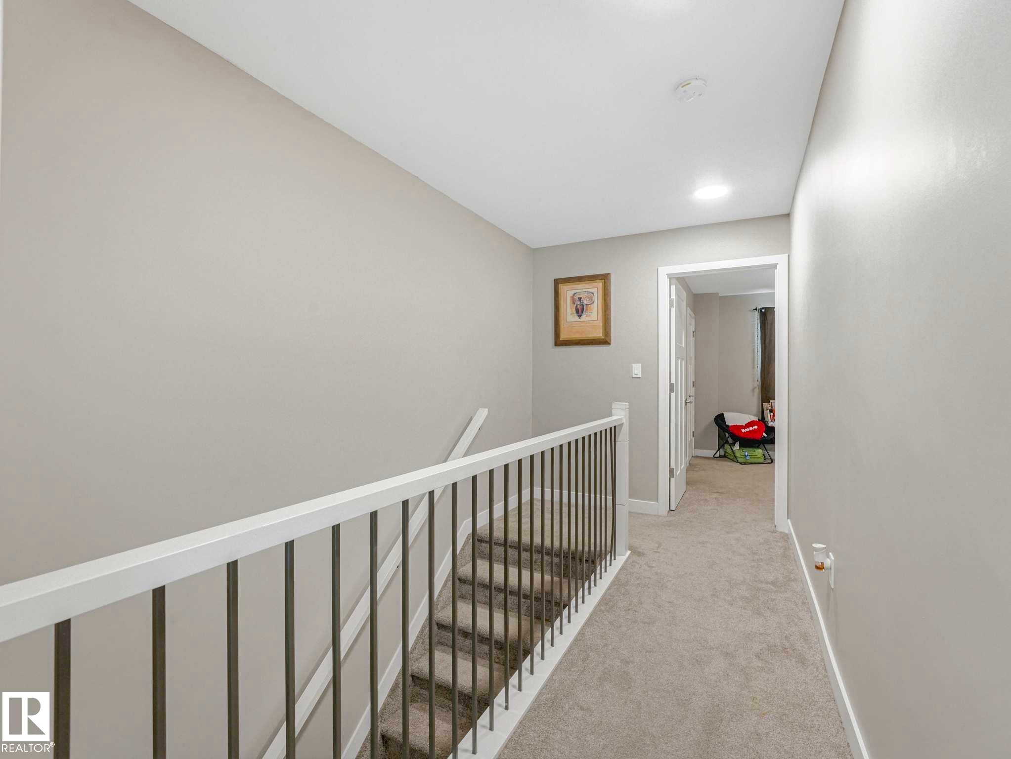 #92 17635 58 St Nw, Edmonton, AB - Indoor Photo Showing Other Room