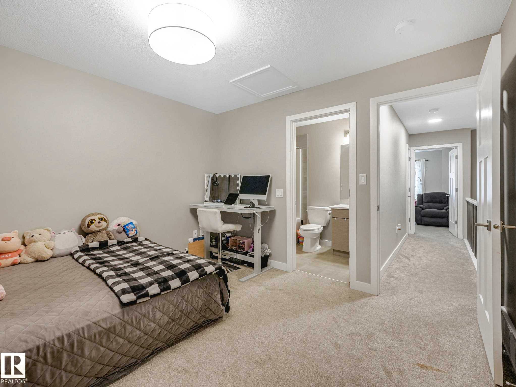 #92 17635 58 St Nw, Edmonton, AB - Indoor Photo Showing Bedroom