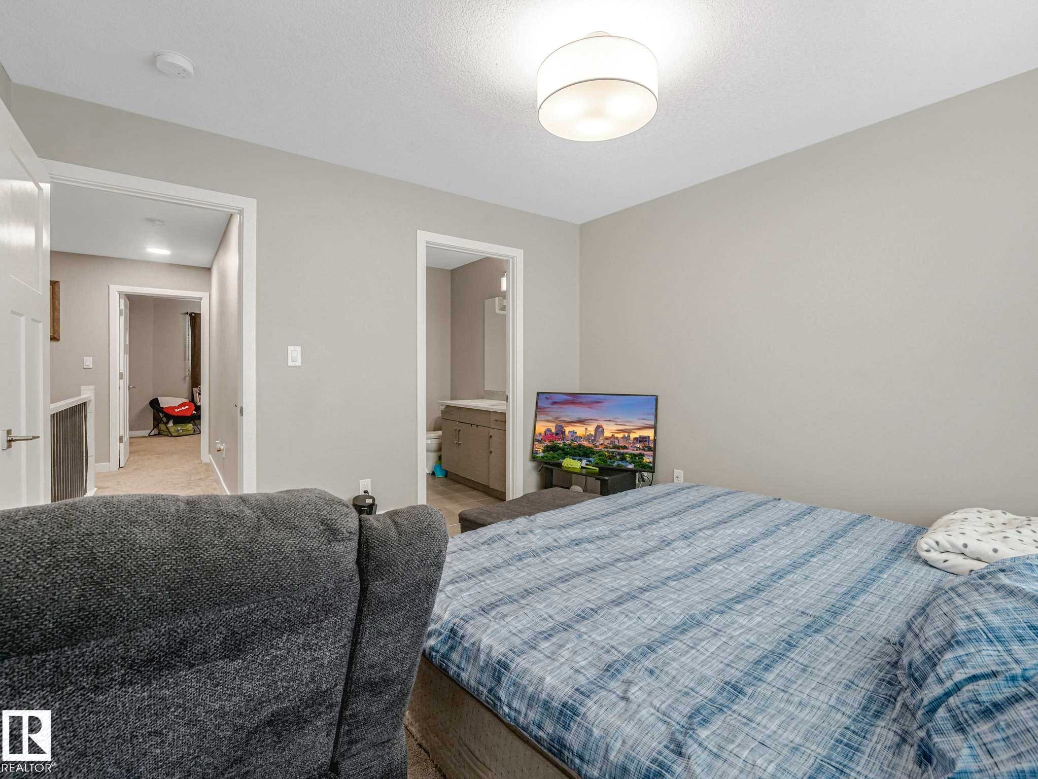 #92 17635 58 St Nw, Edmonton, AB - Indoor Photo Showing Bedroom