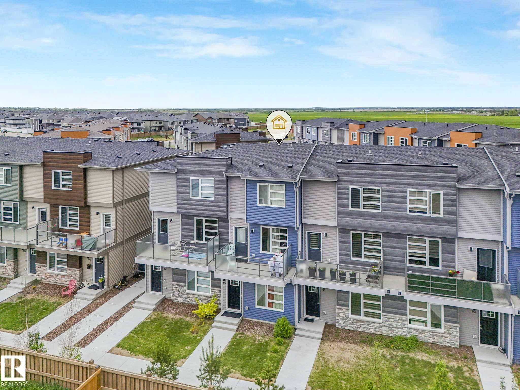 #92 17635 58 St Nw, Edmonton, AB - Outdoor With Balcony With Facade