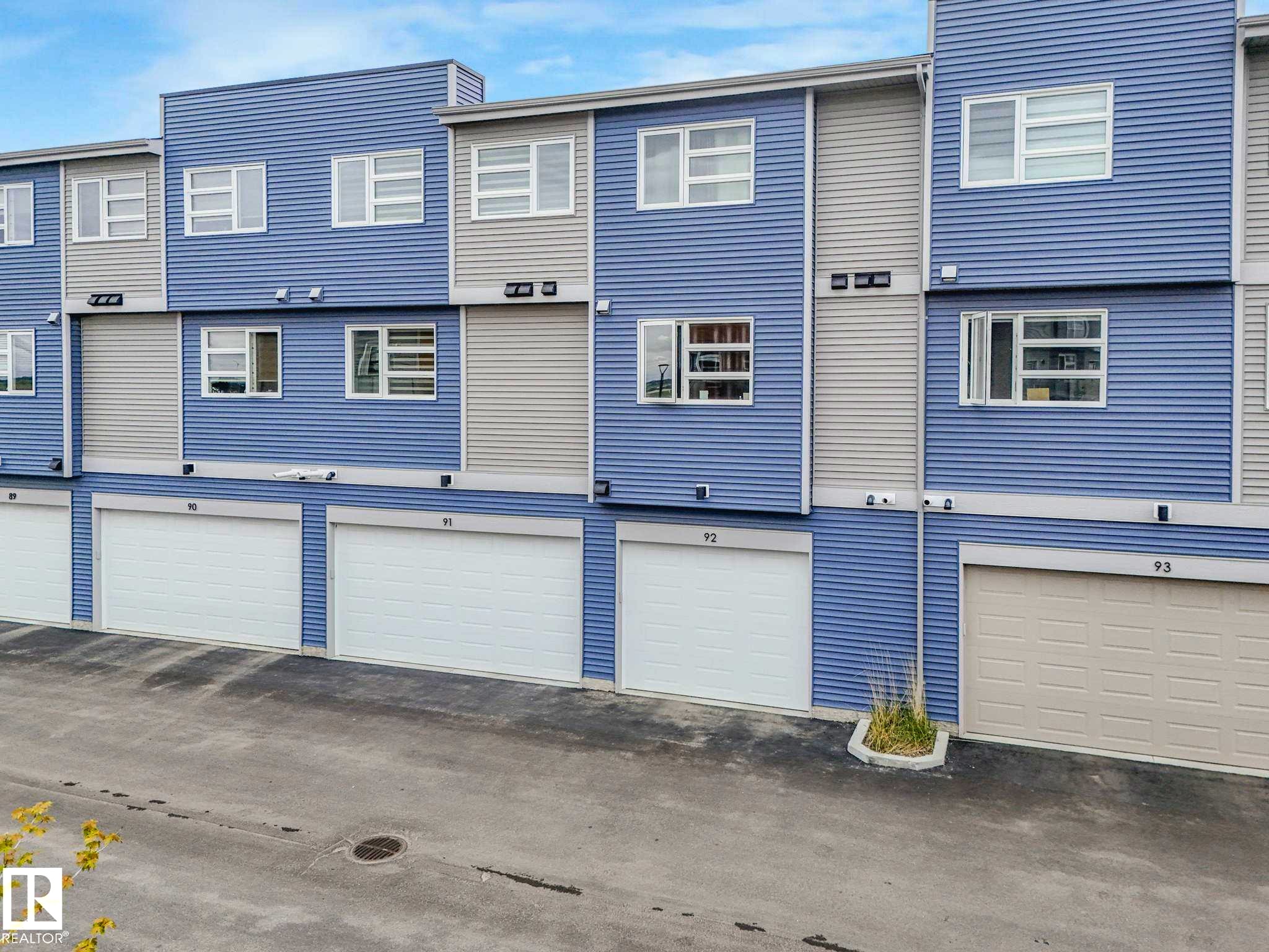 #92 17635 58 St Nw, Edmonton, AB - Outdoor
