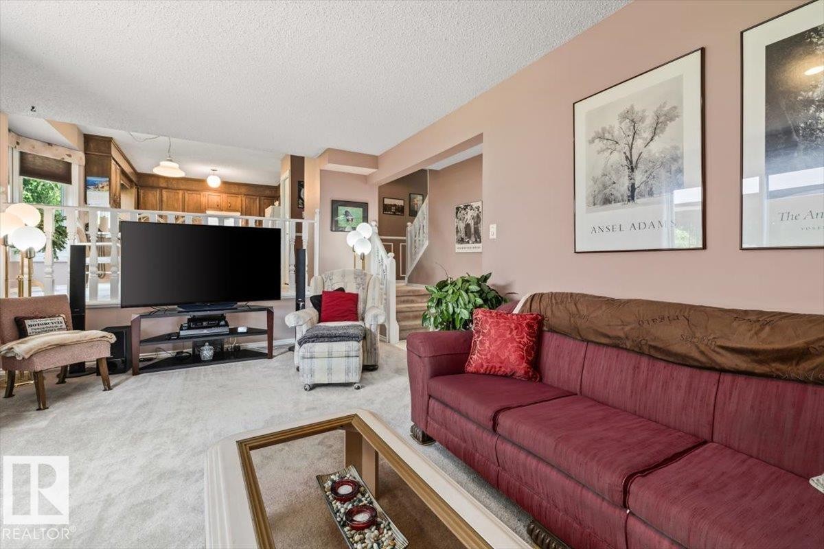 15908 112 Street, Edmonton, AB