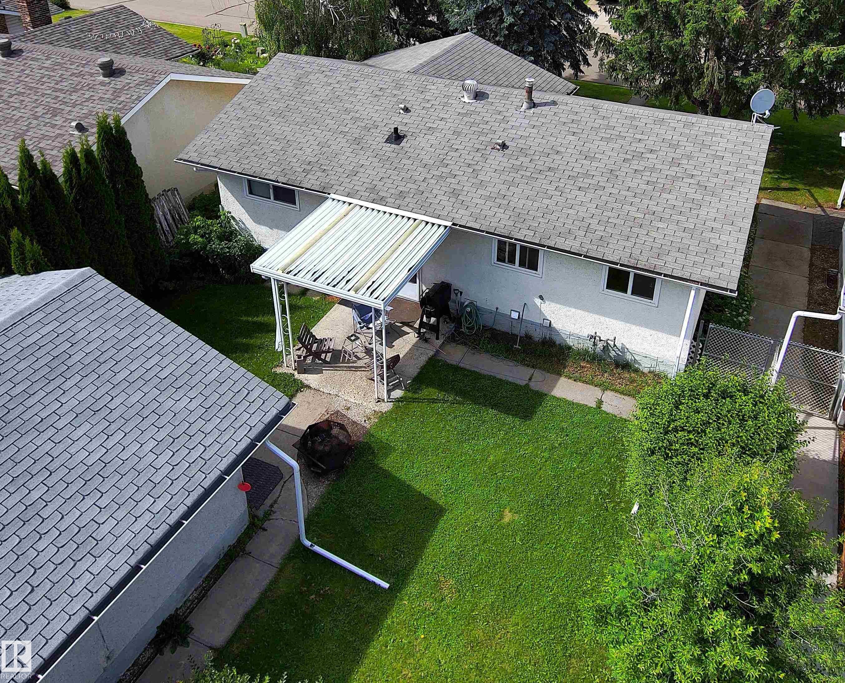 6 Beverly Avenue, Spruce Grove, AB - Outdoor