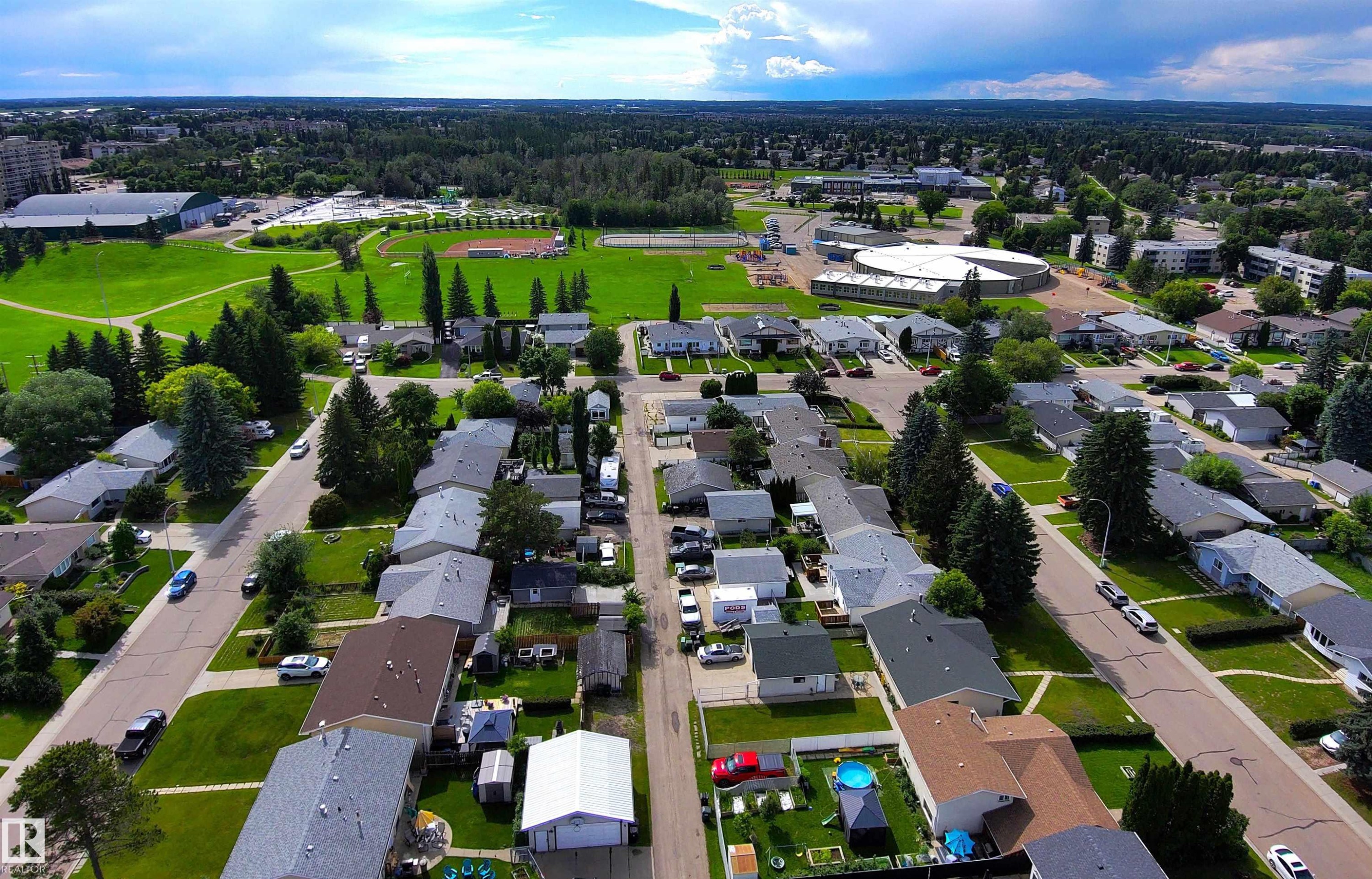 6 Beverly Avenue, Spruce Grove, AB - Outdoor With View