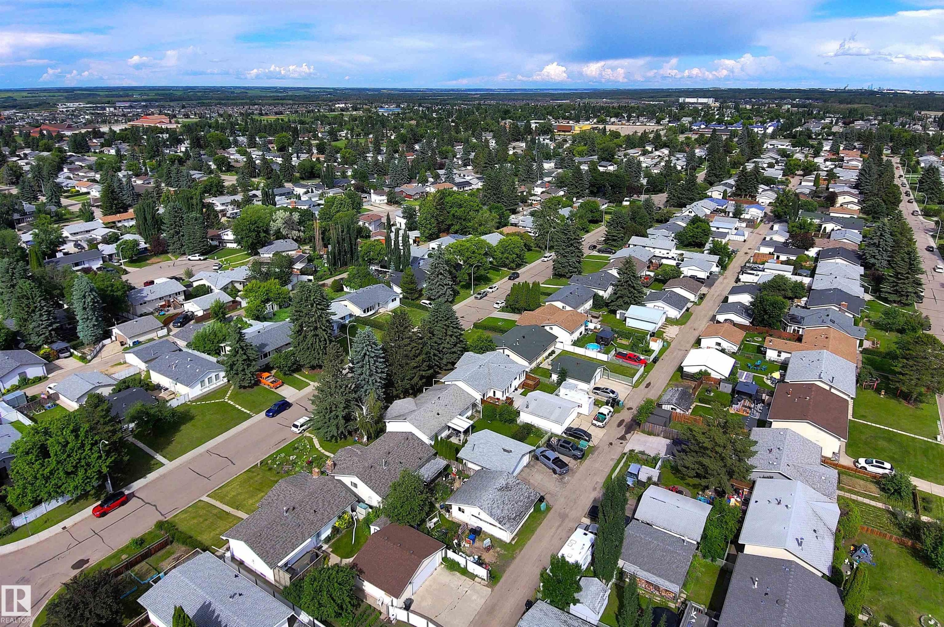 6 Beverly Avenue, Spruce Grove, AB - Outdoor With View