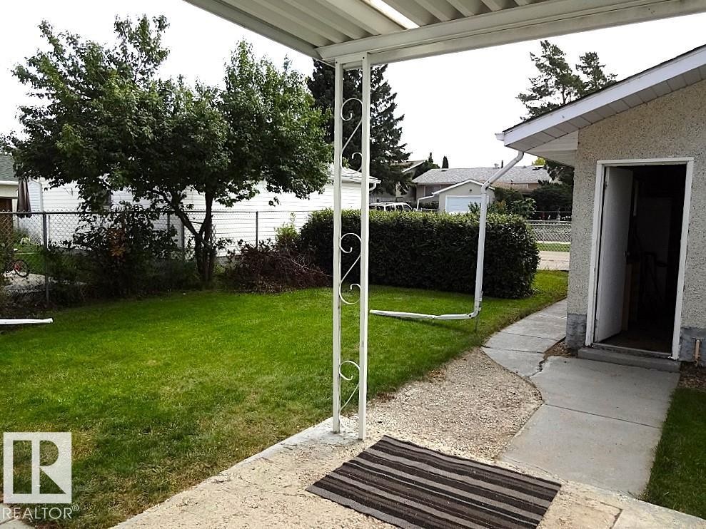6 Beverly Avenue, Spruce Grove, AB - Outdoor