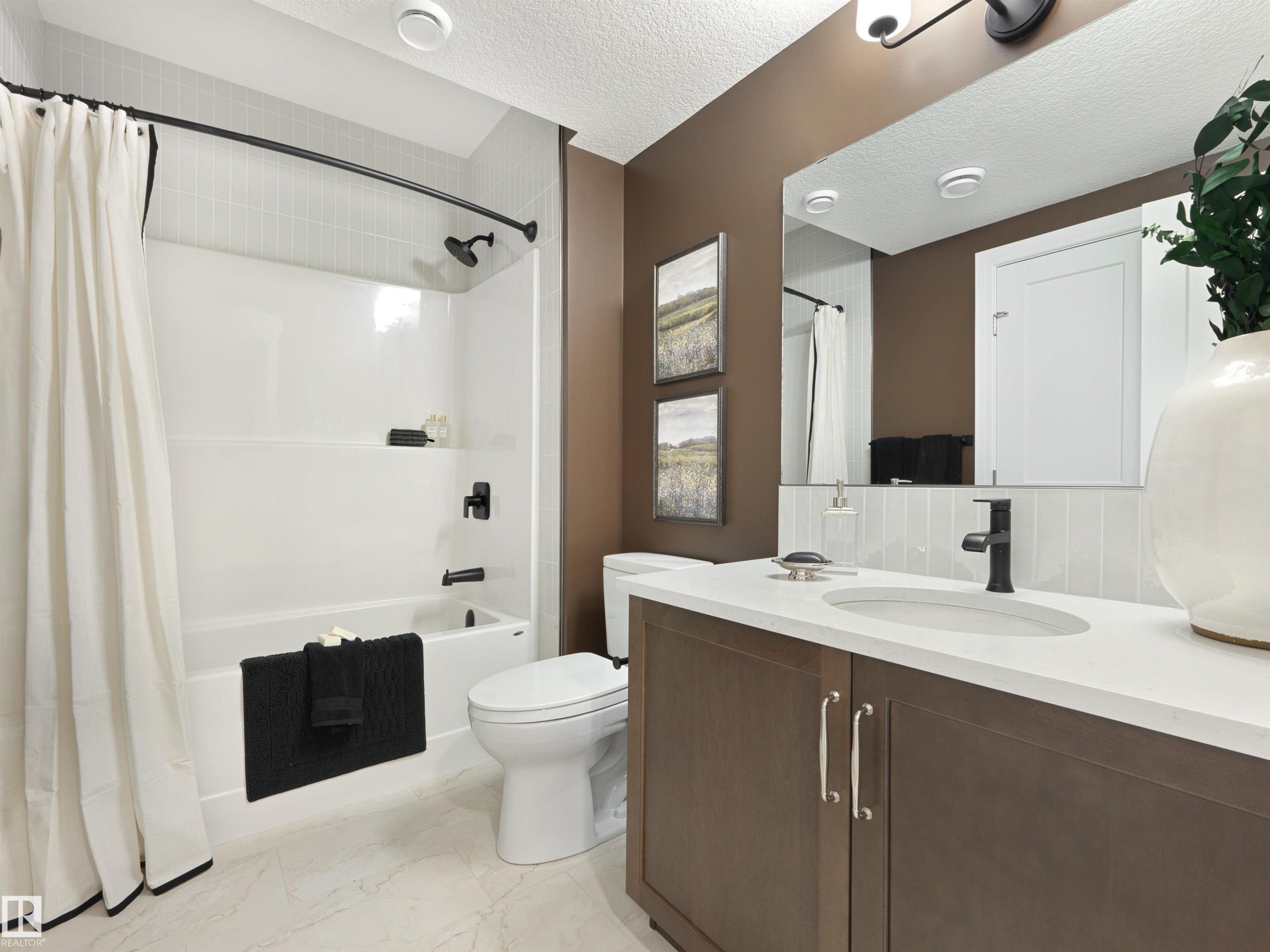 300 Stonehouse Place, Leduc, AB