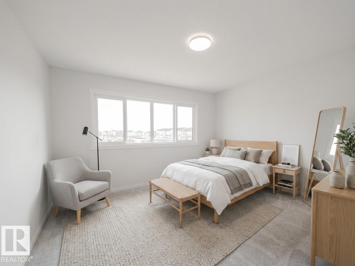 927 18 Avenue Nw, Edmonton, AB - Indoor Photo Showing Bedroom