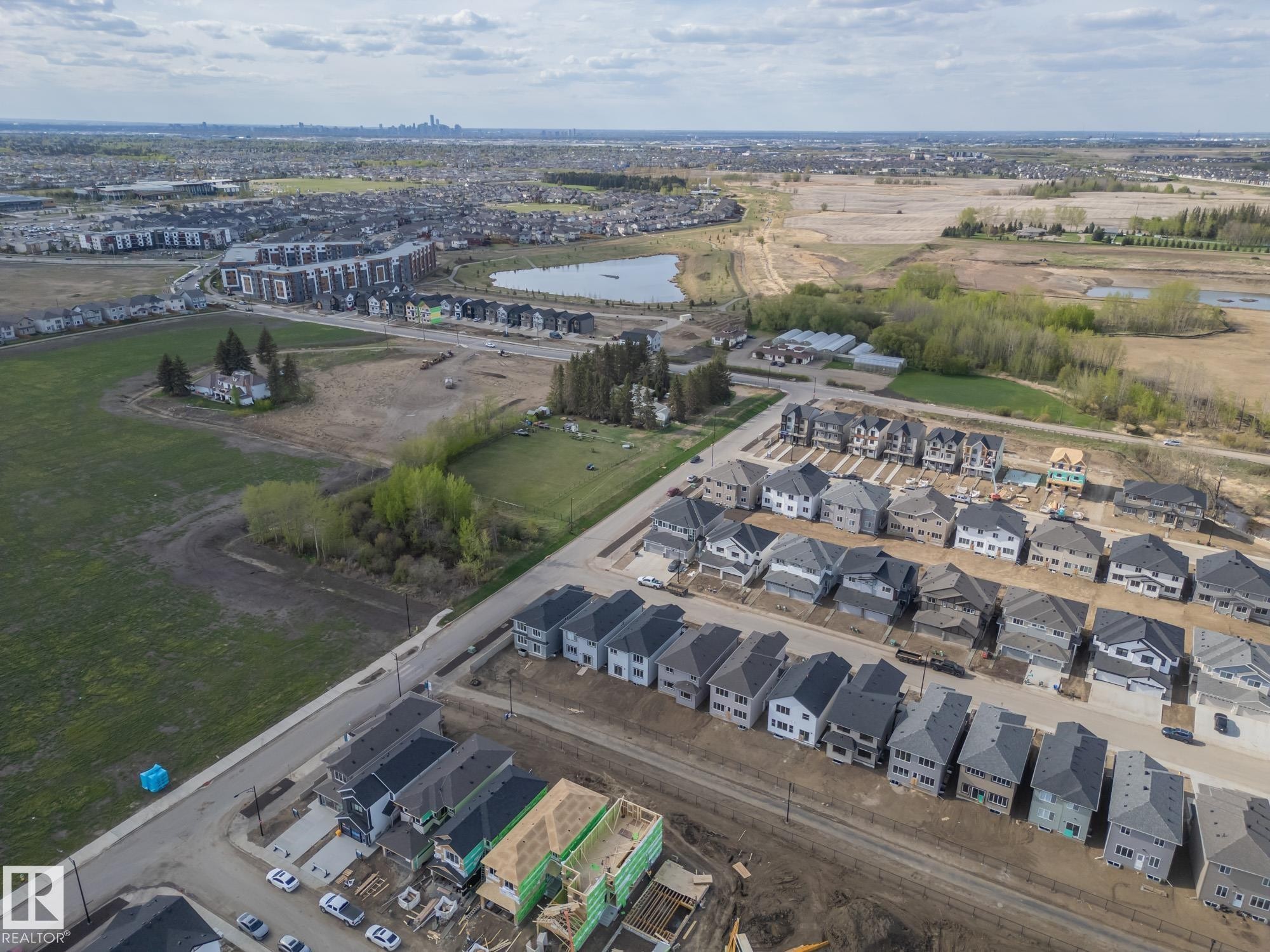 927 18 Avenue Nw, Edmonton, AB - Outdoor With View