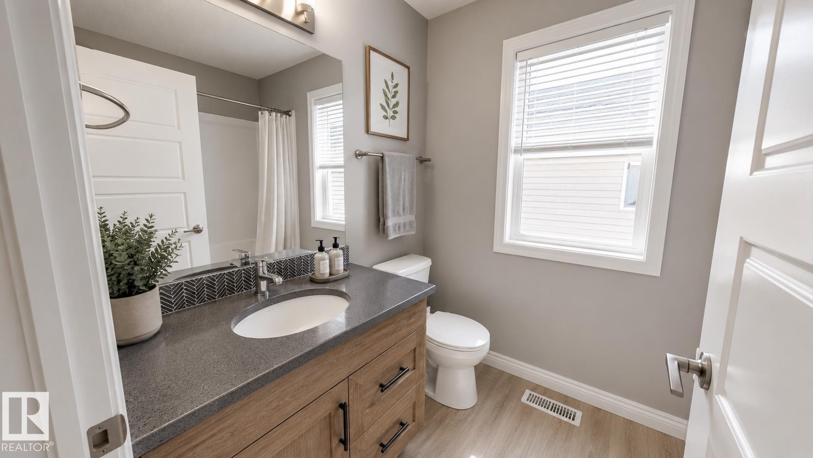 8145 Chappelle Way, Edmonton, AB