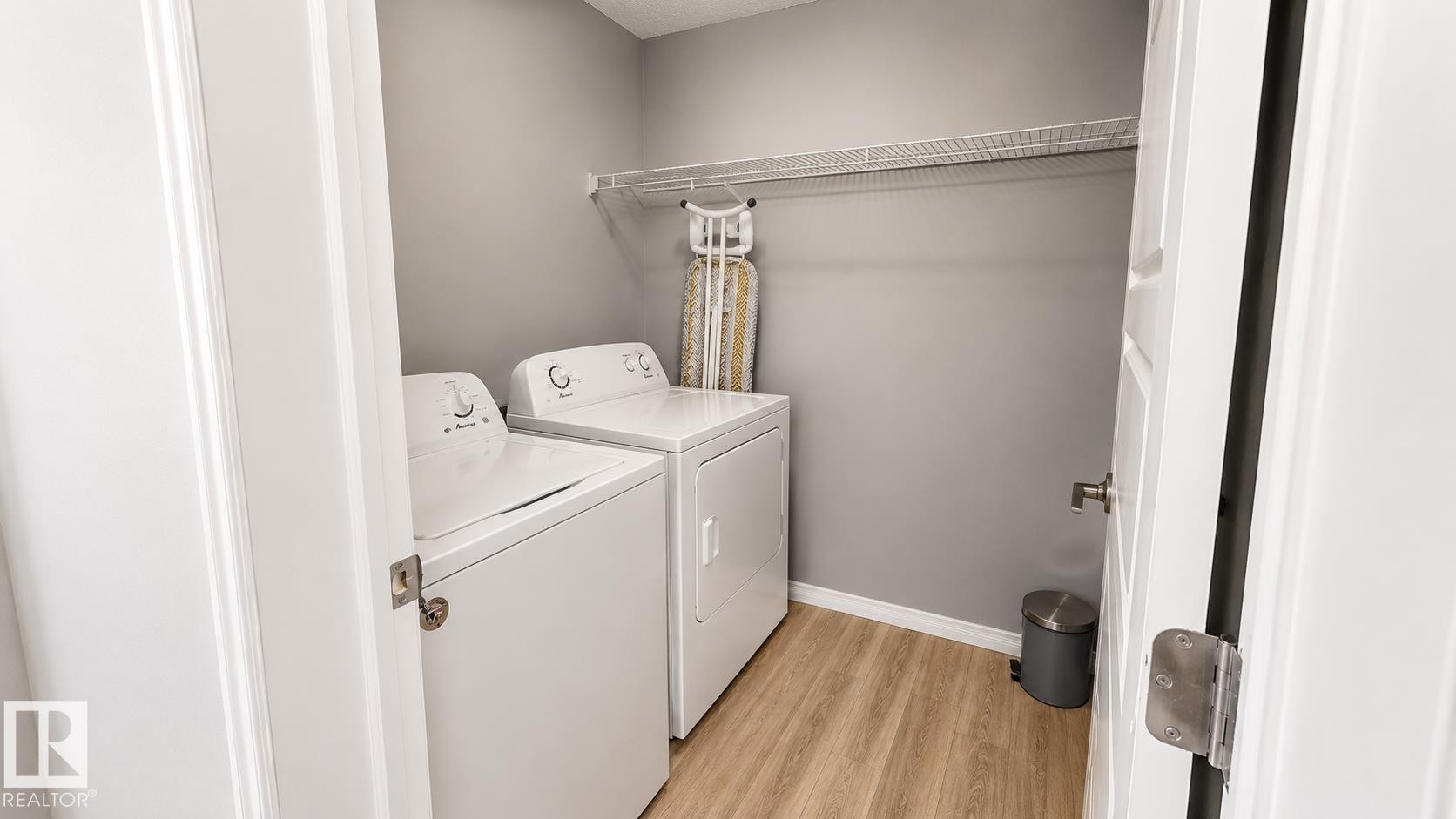 8145 Chappelle Way, Edmonton, AB