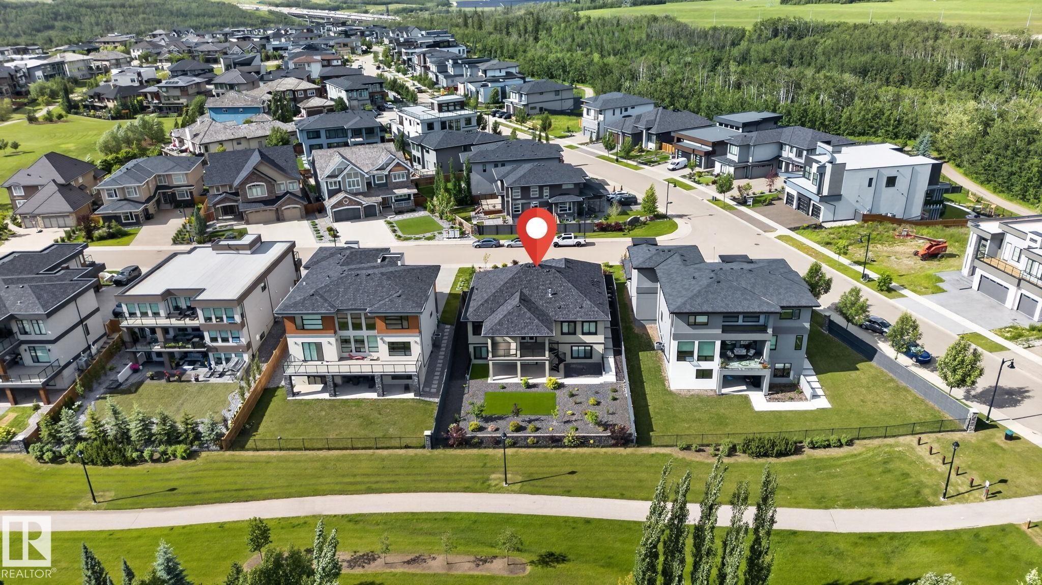 4707 Woolsey Common Sw, Edmonton, AB - Outdoor With View