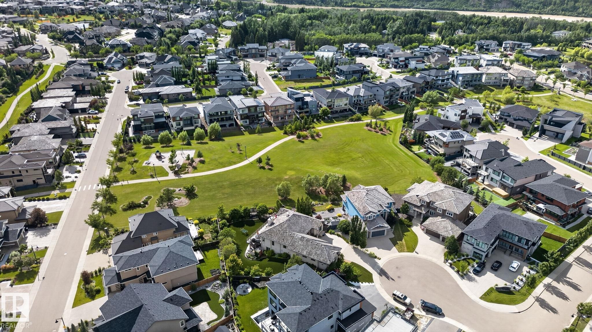 4707 Woolsey Common Sw, Edmonton, AB - Outdoor With View