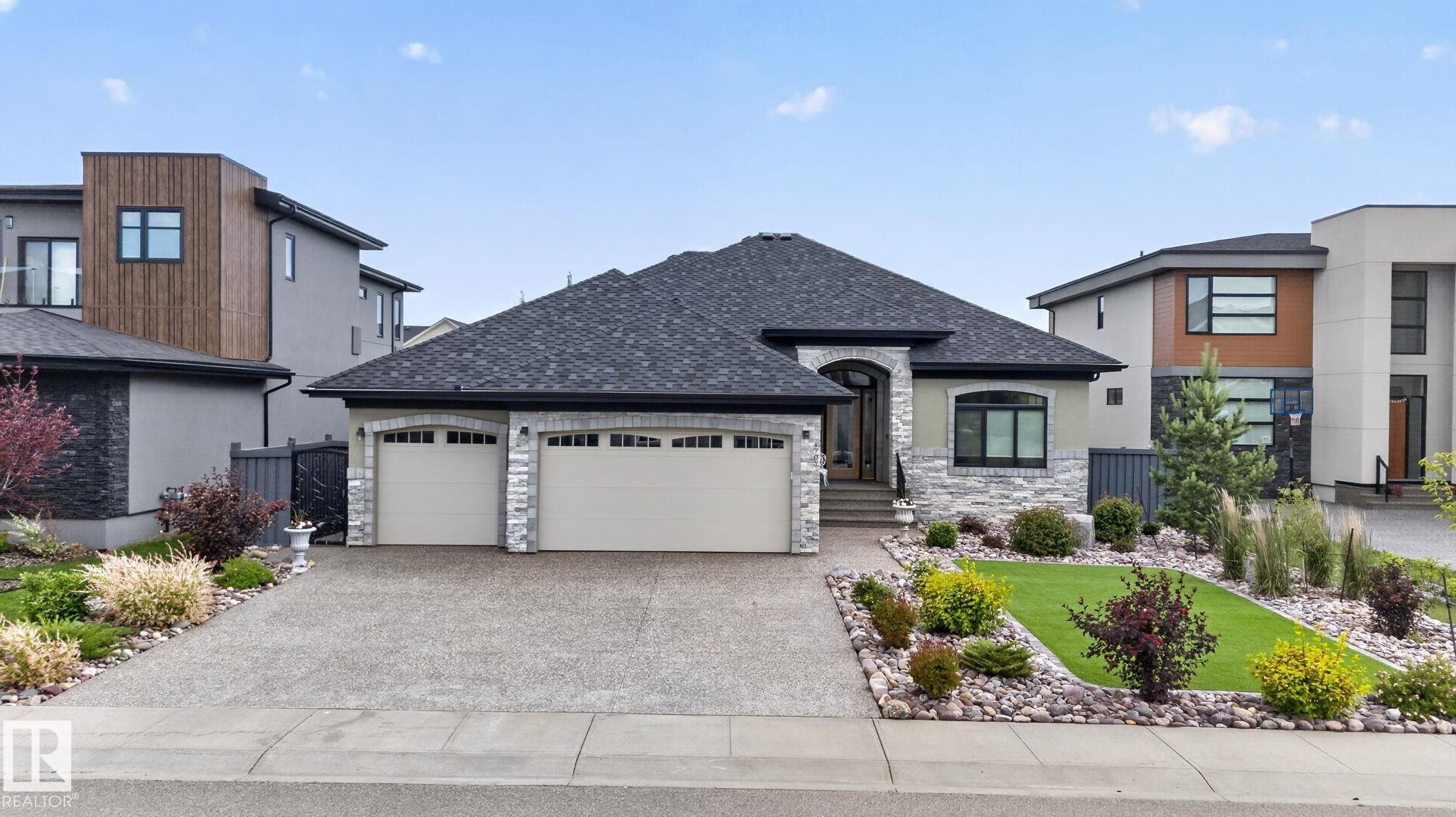 4707 Woolsey Common Sw, Edmonton, AB - Outdoor With Facade