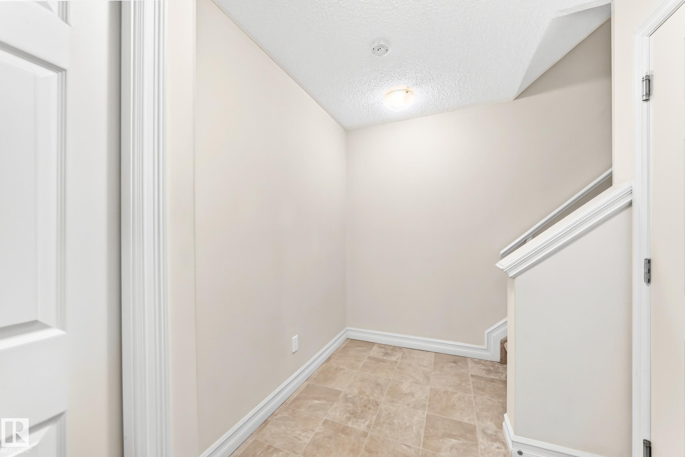 #78 655 Tamarack Rd Nw, Edmonton, AB - Indoor Photo Showing Other Room