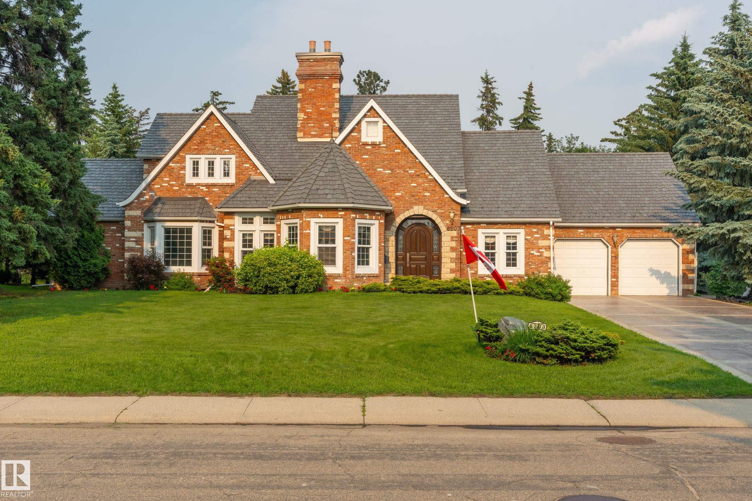 6203 143 Street Nw, Edmonton, AB - Outdoor With Facade