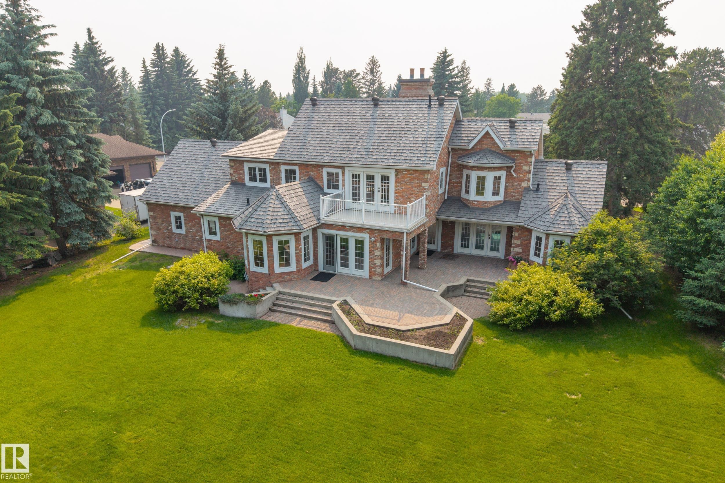 6203 143 Street Nw, Edmonton, AB - Outdoor
