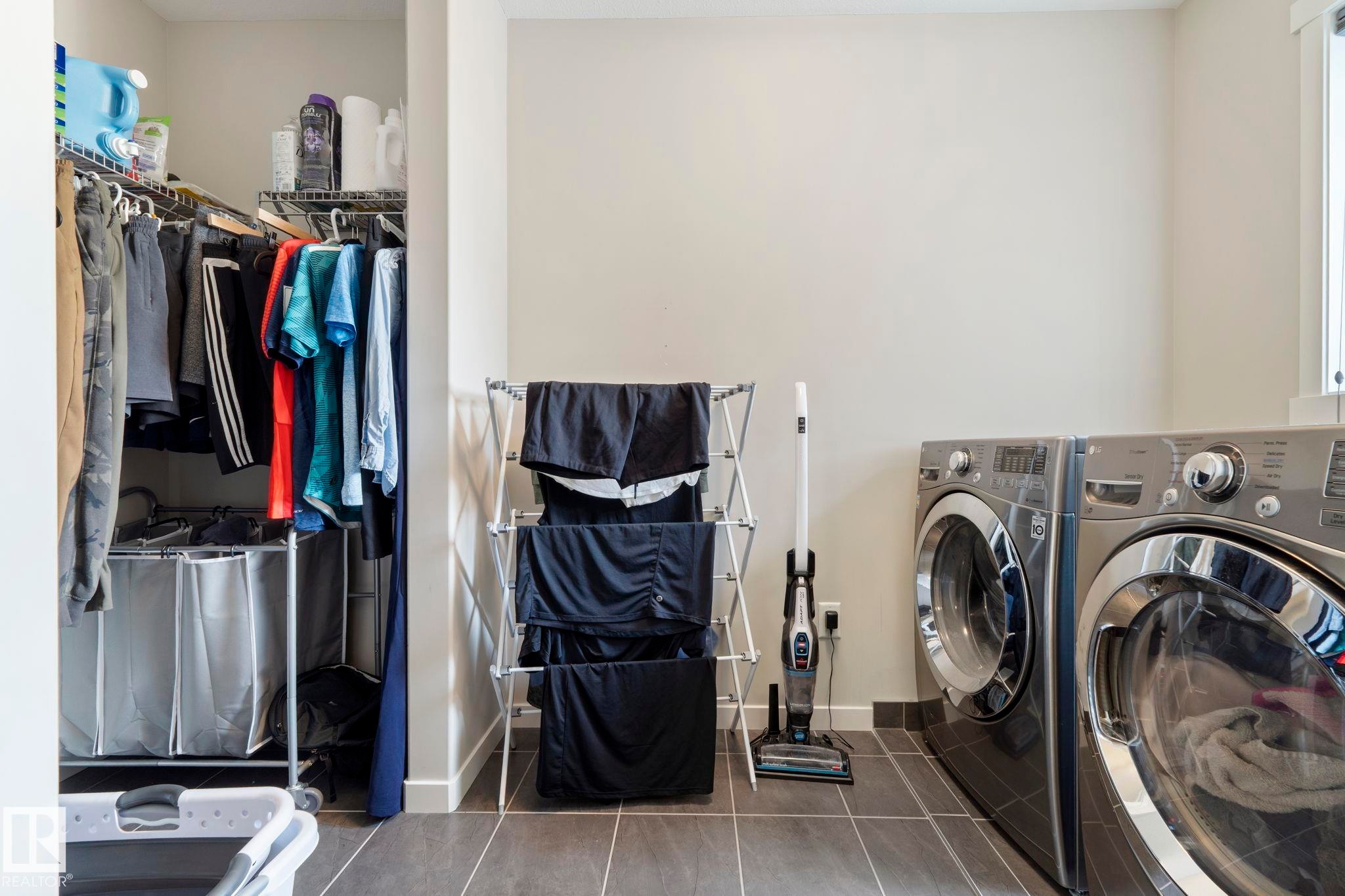 17308 49 Street Nw, Edmonton, AB - Indoor Photo Showing Laundry Room
