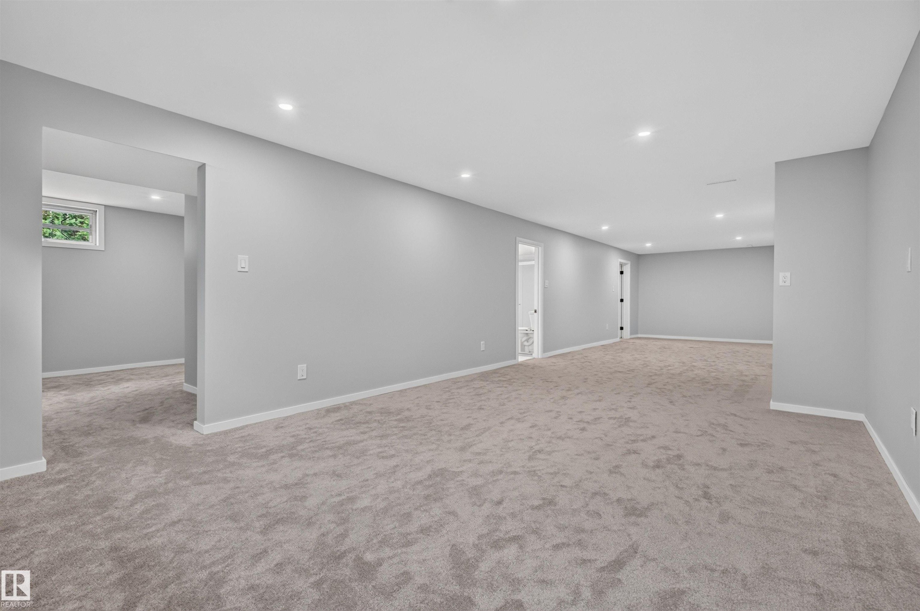 8603 73 Street Nw, Edmonton, AB - Indoor Photo Showing Other Room