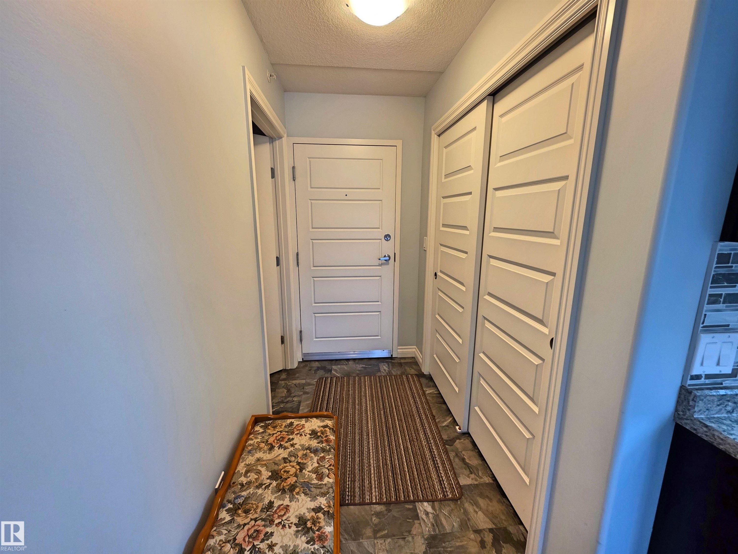 205 4614A Lakeshore Drive, St. Paul Town, AB