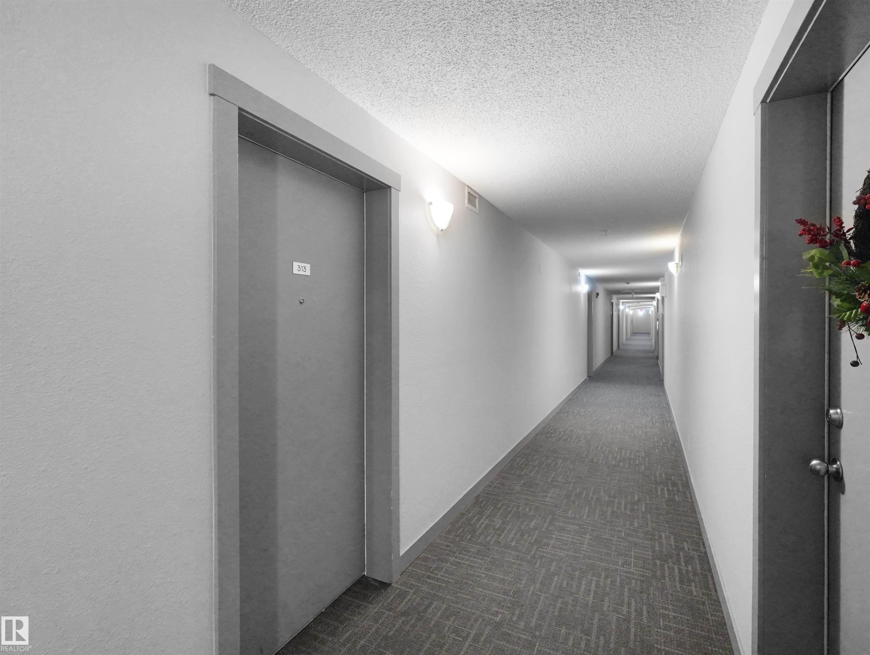 Corridor - #313 11820 22 Av Sw, Edmonton, AB - Indoor Photo Showing Other Room